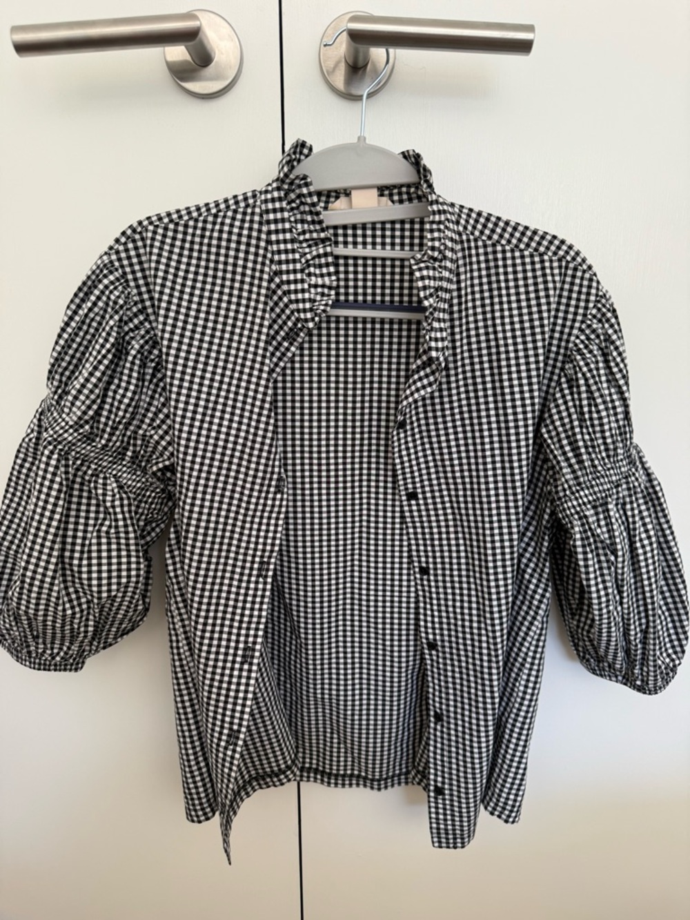 H&M Black and White Gingham Ruffle Neck Puff Sleeve Blouse